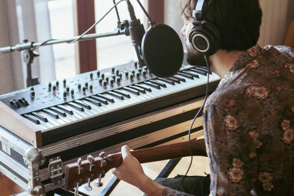 How To Get Rid Of Guitar Buzz When Recording How To Get Rid Of Guitar Buzz When Recording